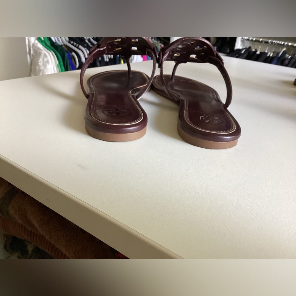 Tory Burch Metal Sandal - Picture 3 of 10